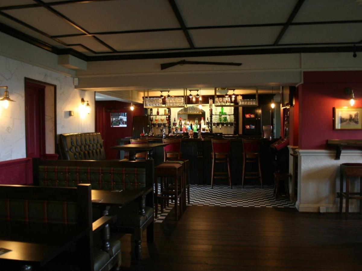 The Rifle Volunteer Bed & Breakfast Уеър Екстериор снимка