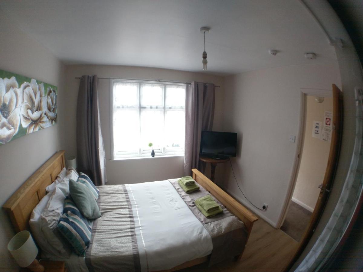 The Rifle Volunteer Bed & Breakfast Уеър Екстериор снимка
