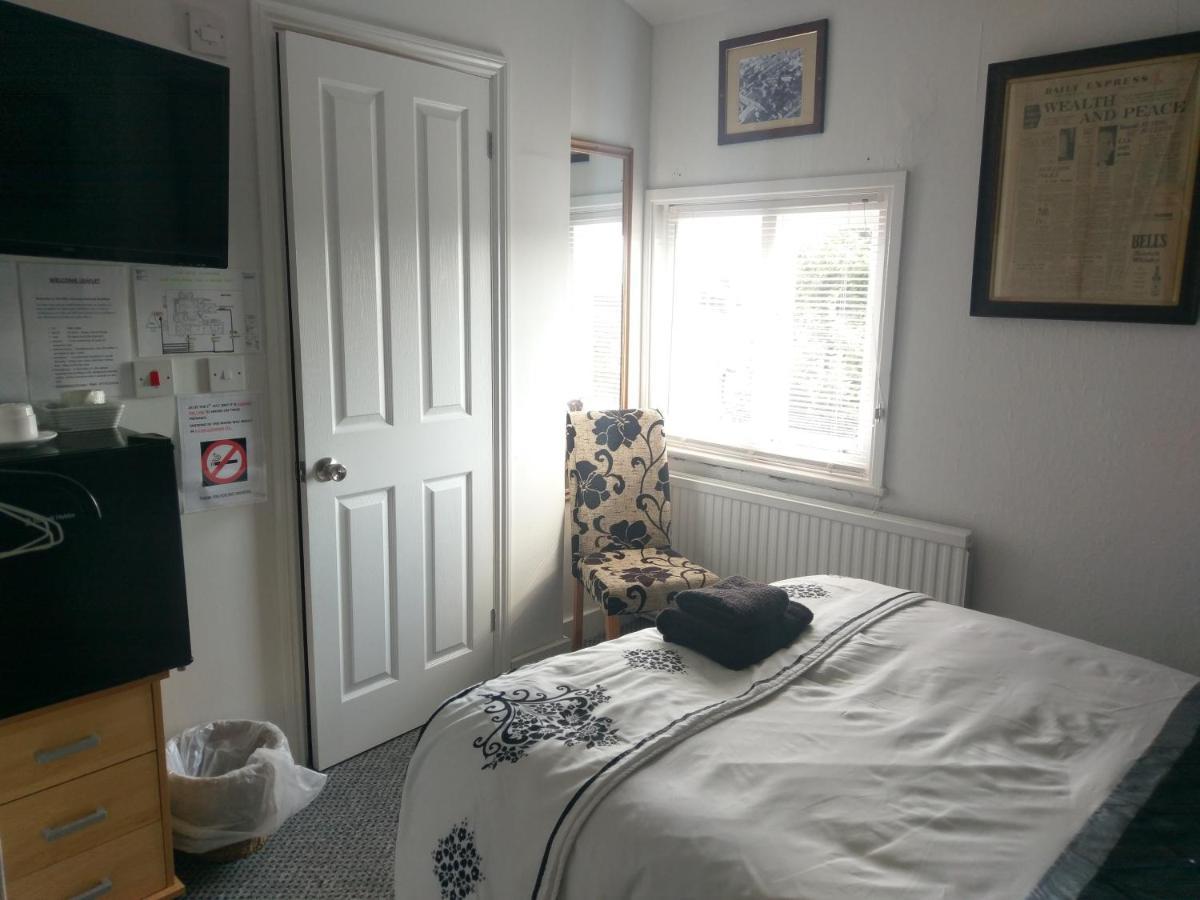 The Rifle Volunteer Bed & Breakfast Уеър Екстериор снимка